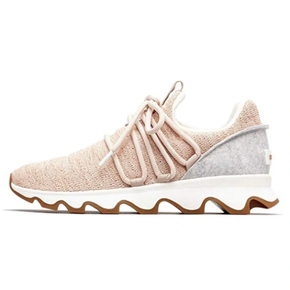 Sorel kinetic lace casual sneakers in tan